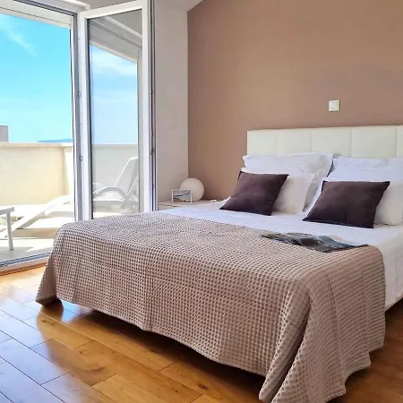 Apartament Ema Near Makarska