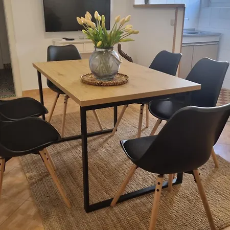 Apartament Ema Near