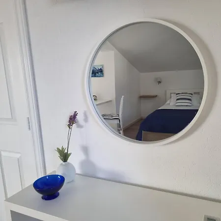 Apartament Ema Near