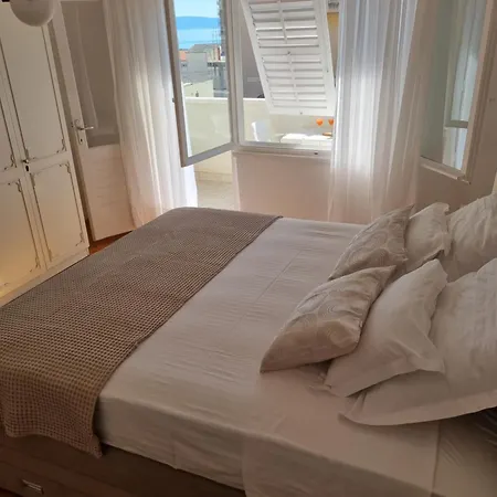Ema Near * Makarska