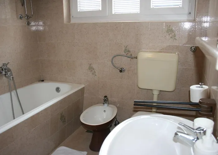 Ema Near Appartement *