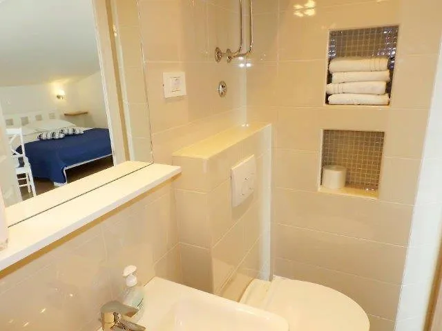 Ema Near Appartement Makarska