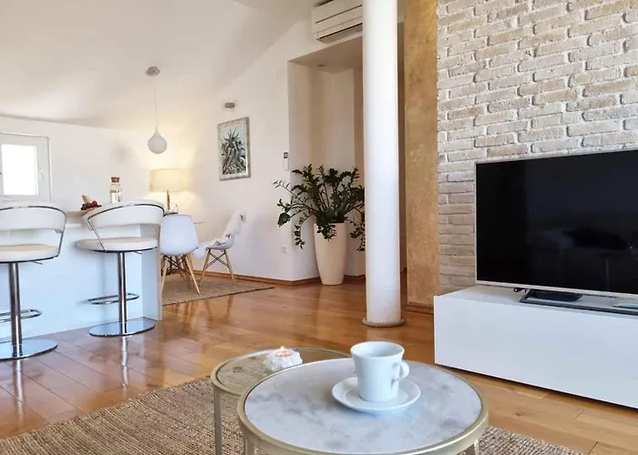 Appartement Ema Near *